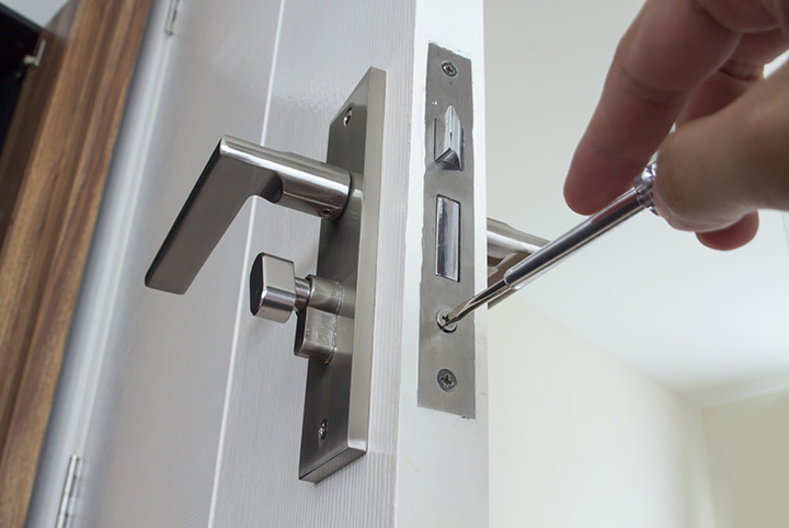 Our local locksmiths are able to repair and install door locks for properties in Fareham and the local area.